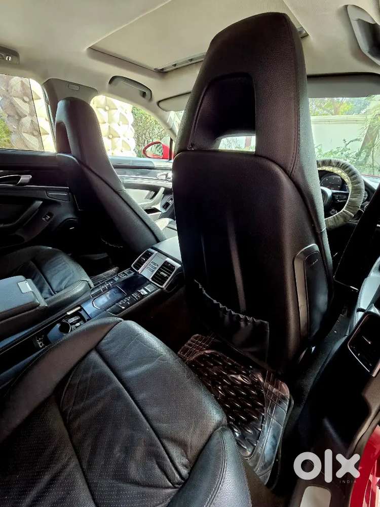 Porsche Panamera V6 Diesel In Carmine Red