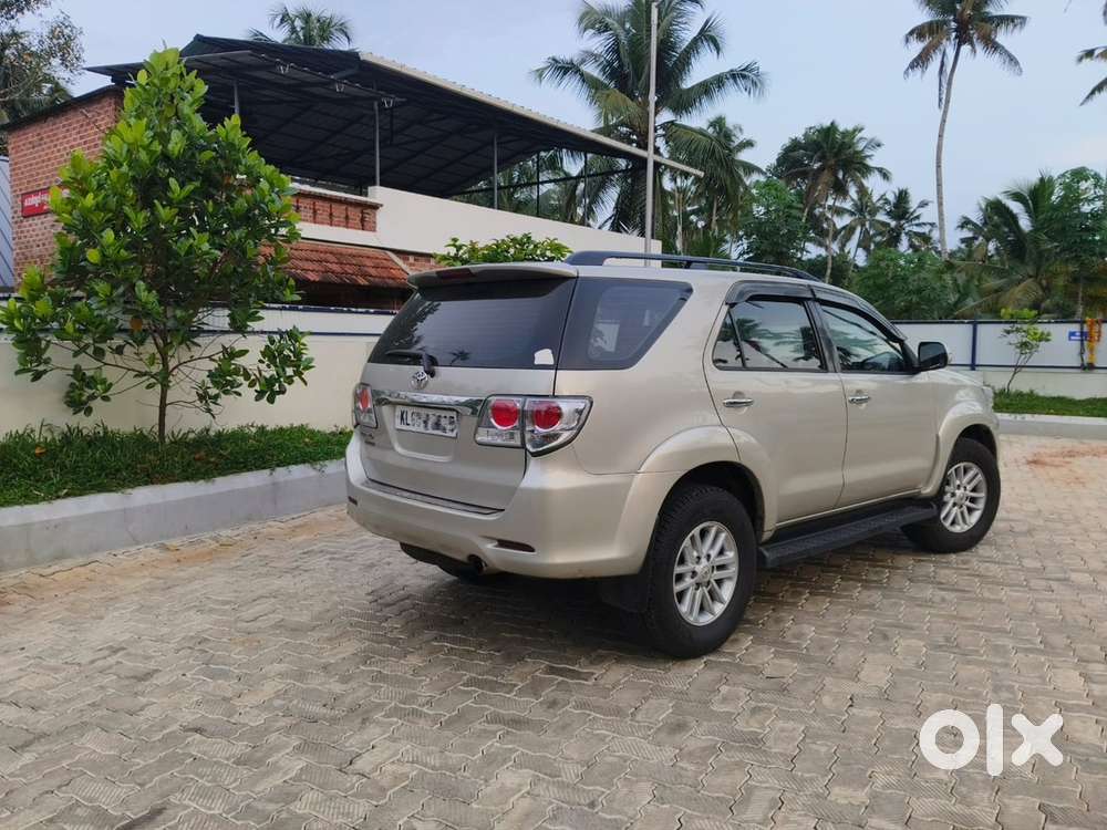 Toyota Fortuner Diesel 2013