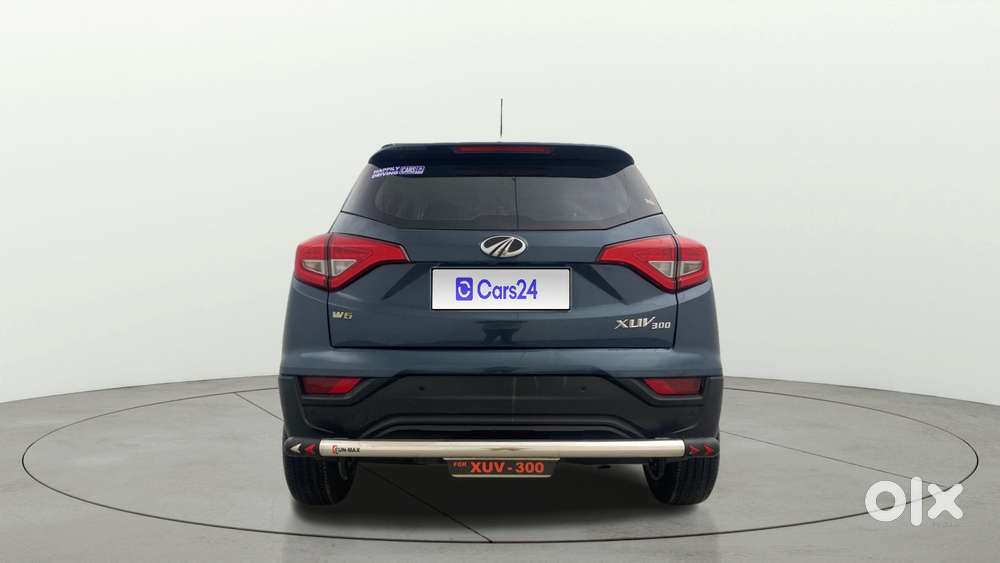 Mahindra Xuv300 W8 Diesel, 2021, Diesel