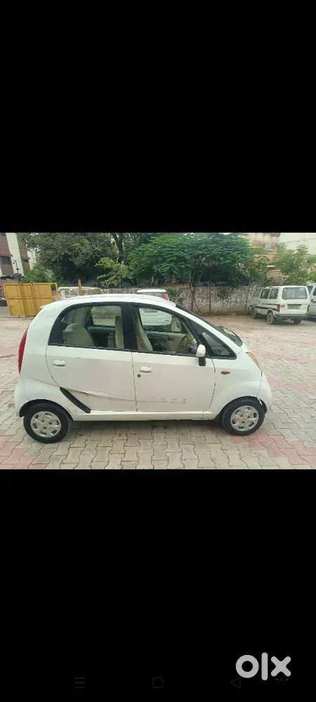 Tata Nano 2012