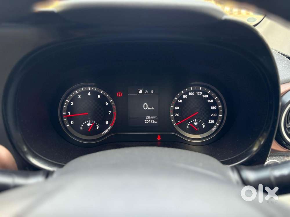 Hyundai Aura 1.2 Sx Cng, 2024, Cng & Hybrids