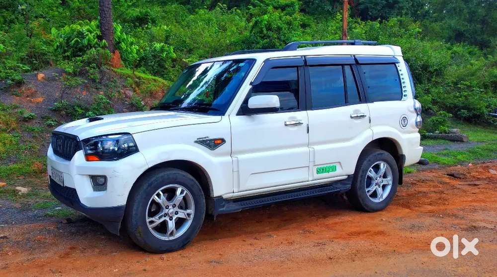 Mahindra Scorpio 2016 Diesel Manual