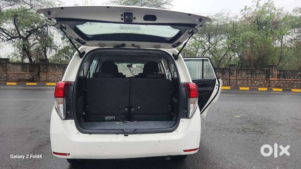 Toyota Innova Crysta 2.4 Gx Mt, 2019, Diesel