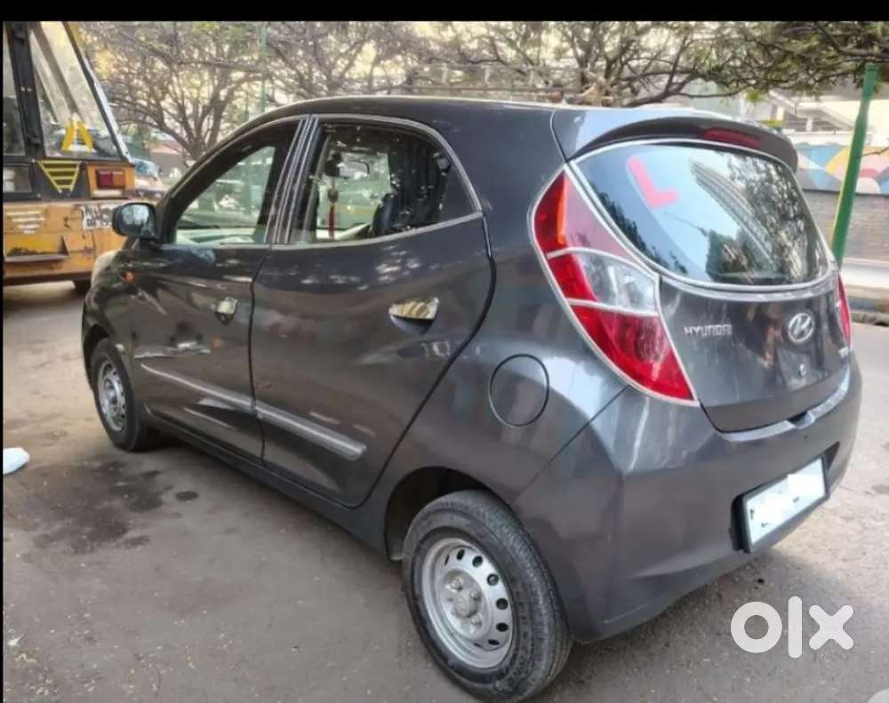 Hyundai Eon 2016 Petrol Well Maintained