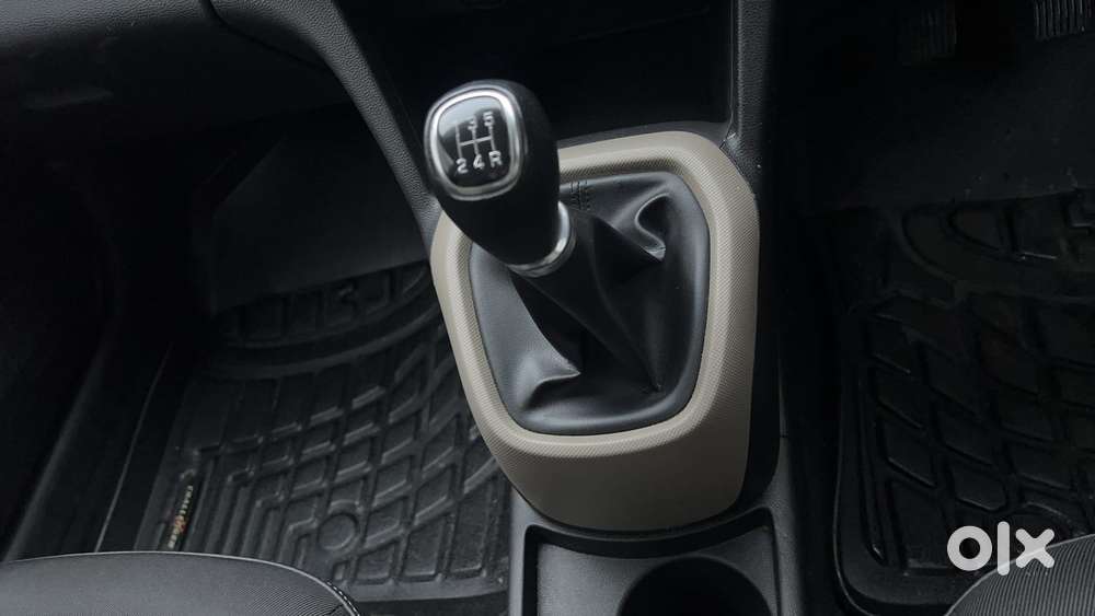 Hyundai Grand I10 Sportz 1.2 Kappa Vtvt, 2015, Petrol