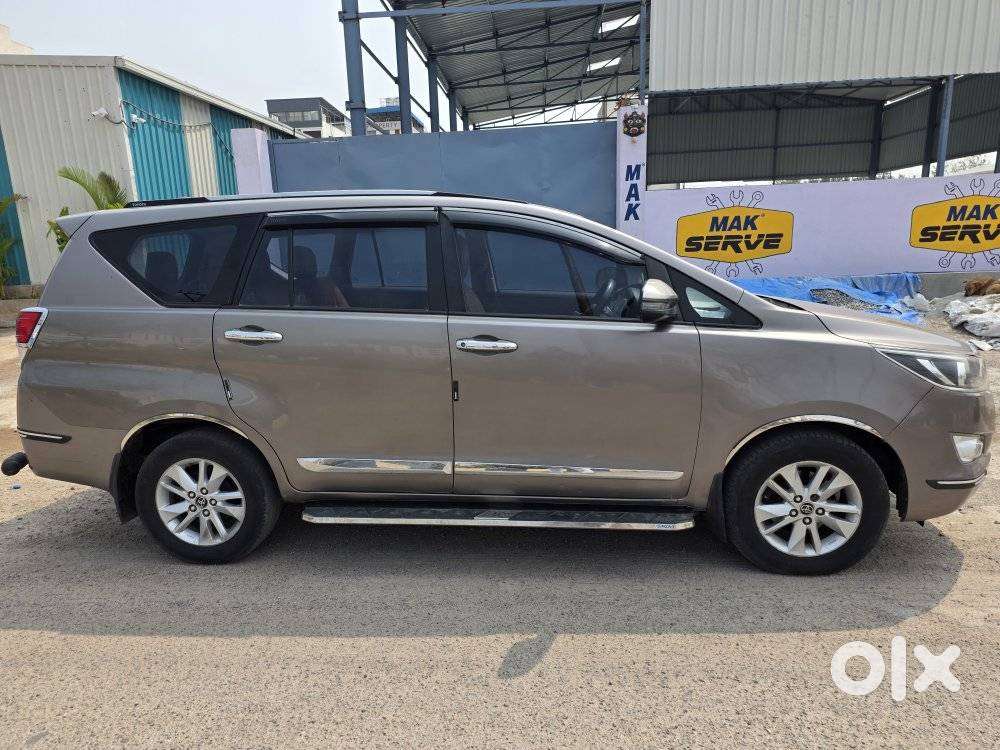 Toyota Innova Crysta 2.8 Gx At, 2018, Diesel