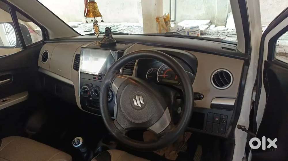 Gadi Ekdm Fit Hai Ac Sab Sahi Hai Charo Chaka New Hai Camera Thik Hai