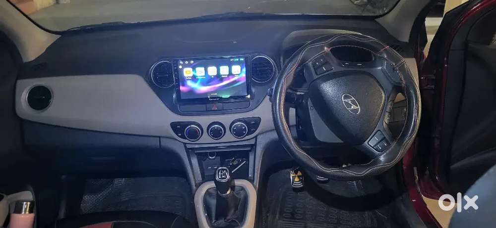 Hyundai Xcent 2015 Petrol With Lcd Screen & New Tyres