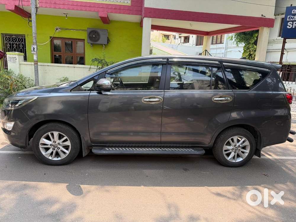 Toyota Innova Crysta 2020 Diesel Well Maintained