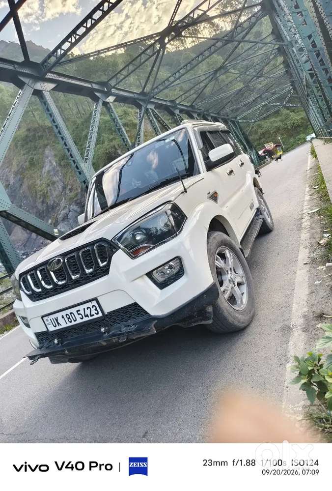 Mahindra Scorpio 2.2 2016