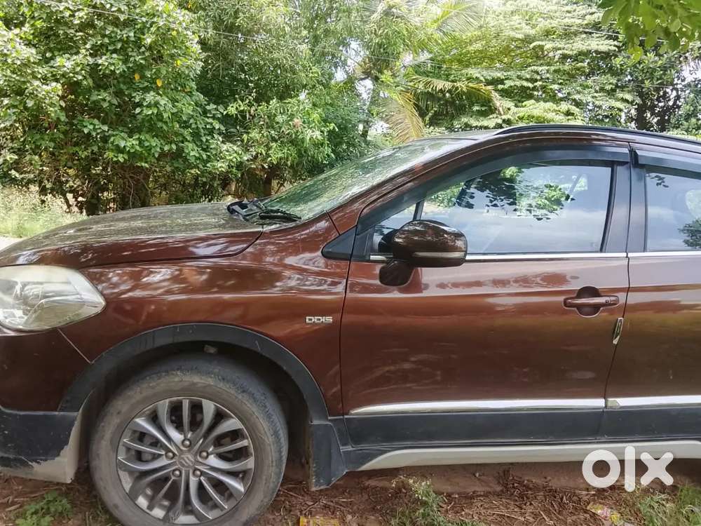 Maruti Suzuki S-cross 2017 Diesel Well Maintained