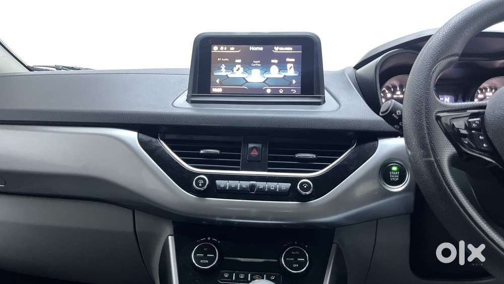 Tata Nexon 1.2 Revotron Xza Plus (o) Dual Tone, 2018, Petrol