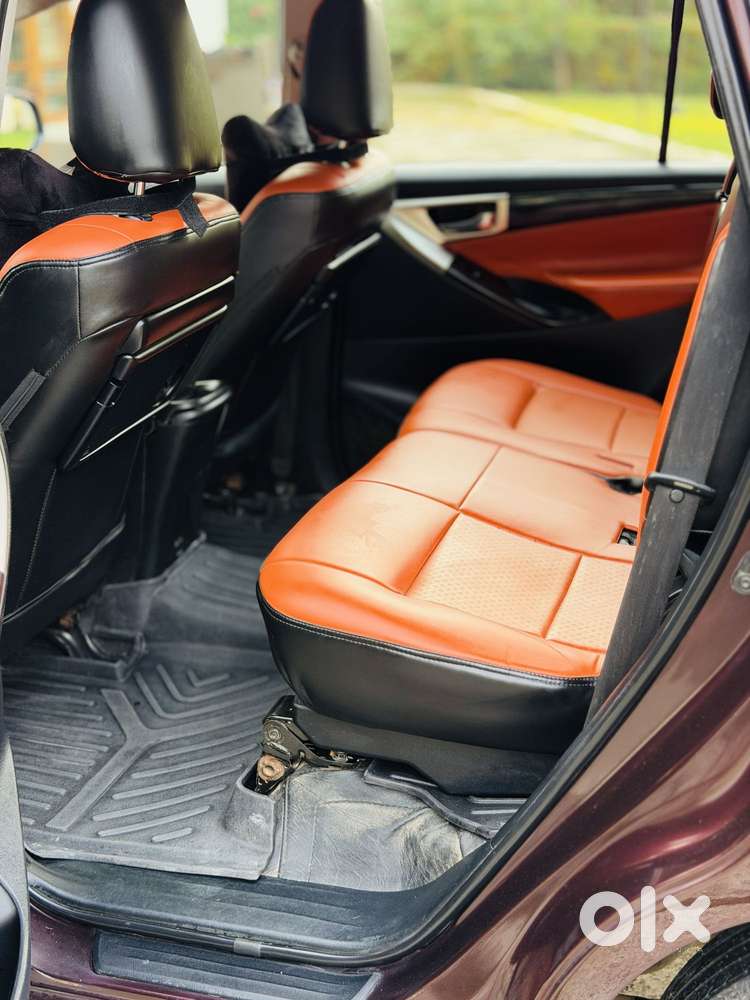 Toyota Innova Crysta 2.4 Vx Mt, 2017, Diesel