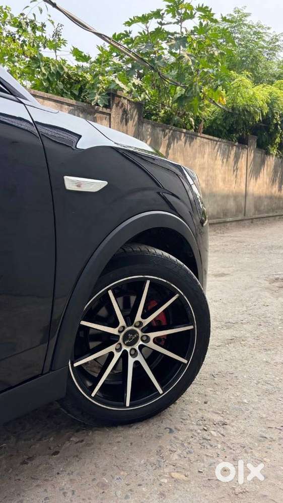 Mahindra Xuv300, 2023, Diesel