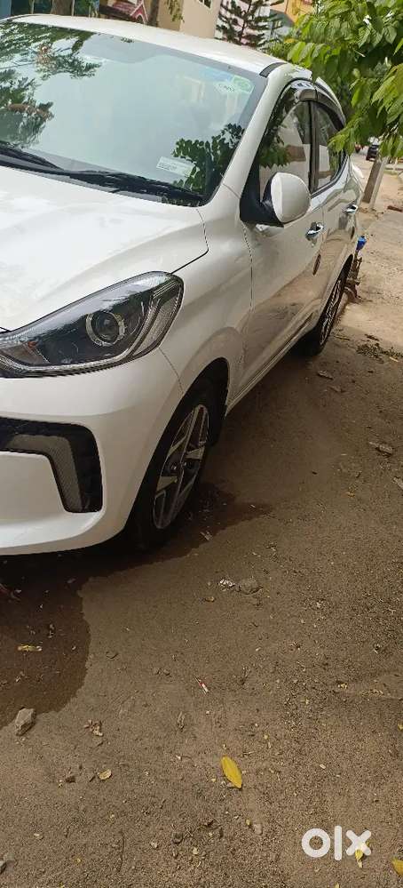 Hyundai Aura 2025 Cng & Hybrids 11500 Km Driven