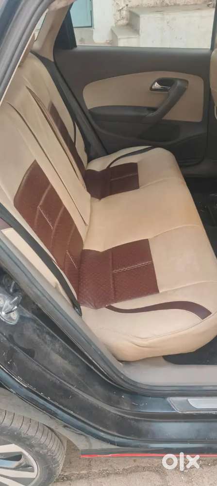 Skoda Rapid 1.5 Elegance Plus 2013