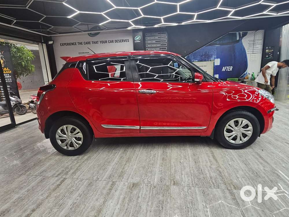Maruti Suzuki Swift Vxi + Manual, 2018, Petrol