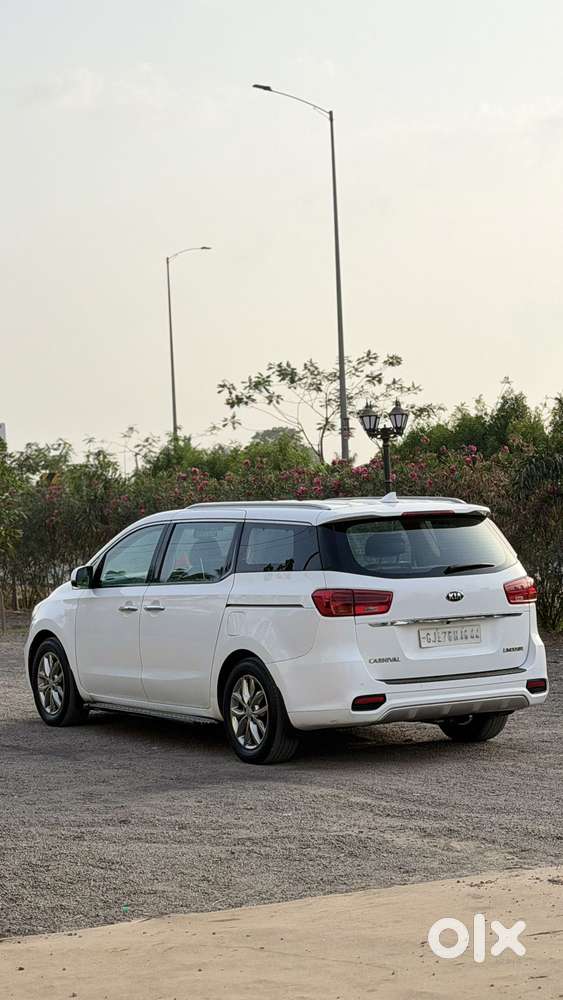 Kia Carnival Limousine, 2021, Diesel