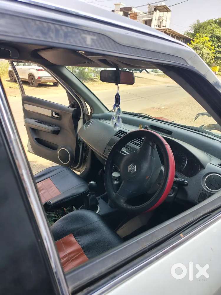 Maruti Suzuki Dzire 1.2 2010