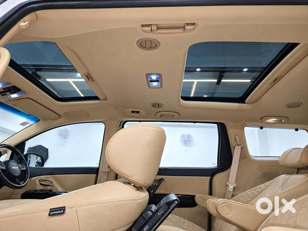 Kia Carnival Limousine 2023 Model