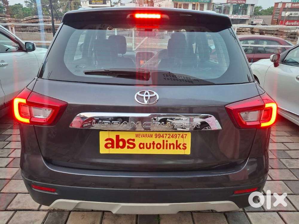 Toyota Urban Cruiser 1.5 Premium Grade At, 2022, Petrol