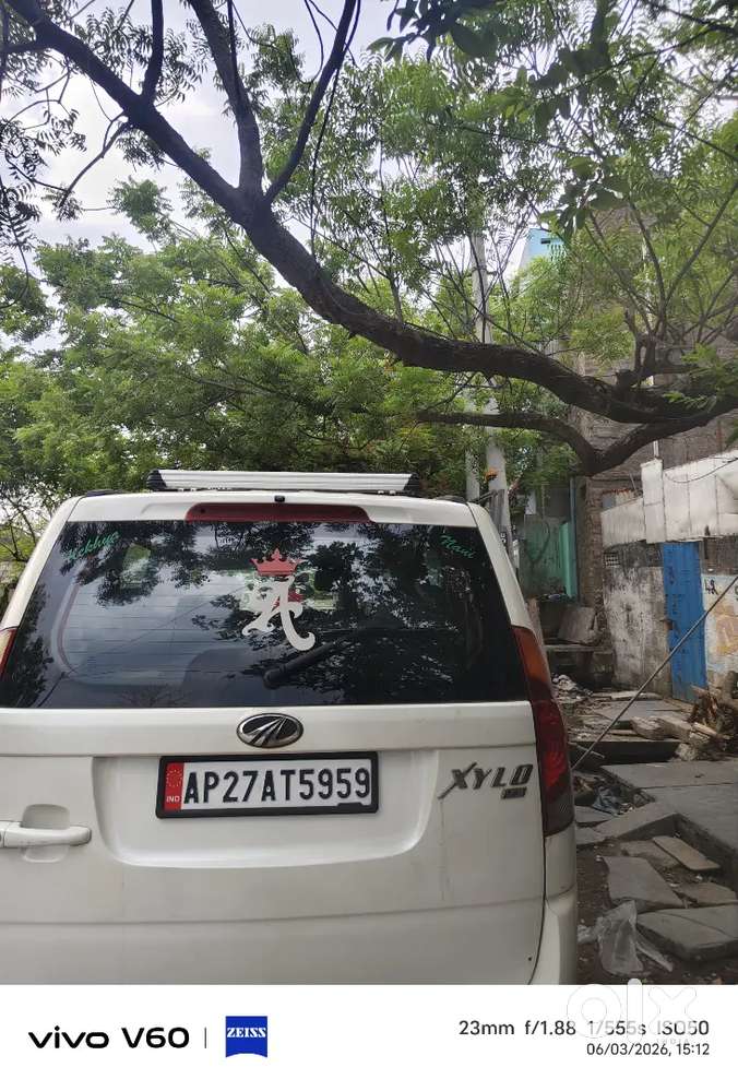 Mahindra Xuv400 Ev 2013