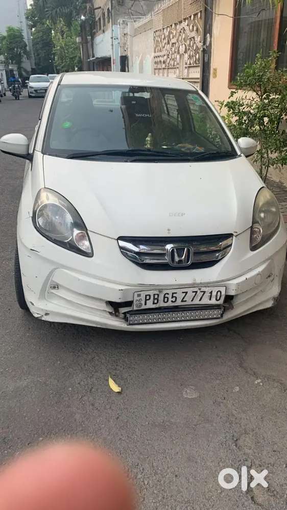 Honda Amaze  S Idtec 2014 Alloy Wheels,adjustable Seat.all Orignal.