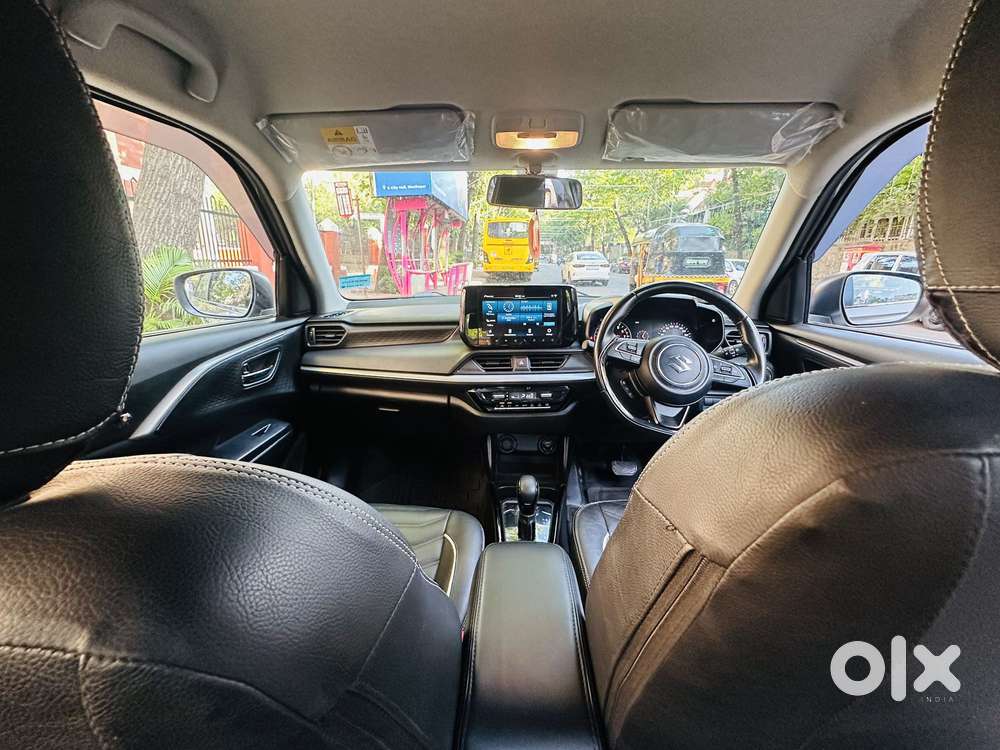 Maruti Suzuki Swift Zxi Plus Amt Dual Tone, 2025, Petrol
