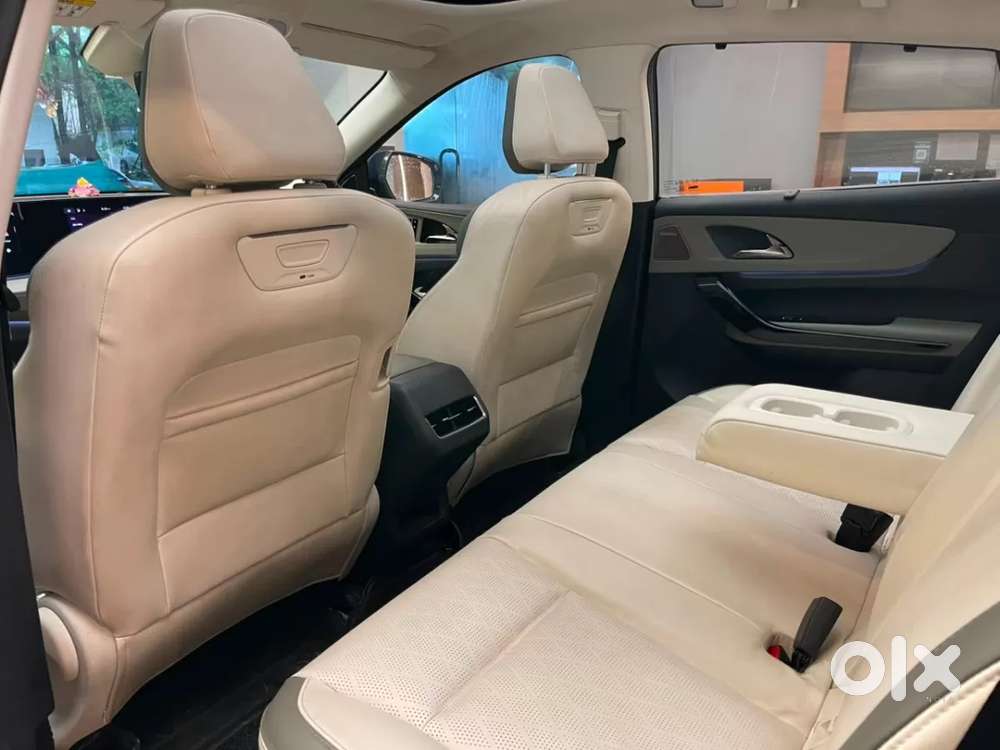 Mahindra Xev 9e Three B79 Kwh, 2025, Electric
