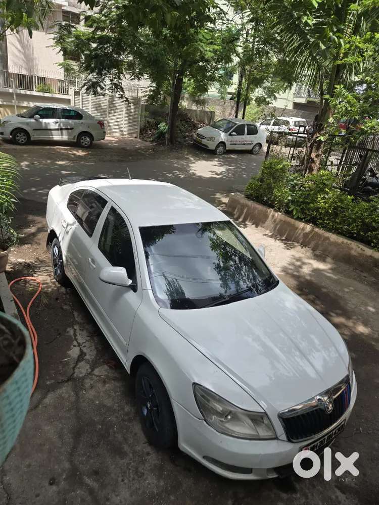 Skoda Laura Elegance 2010 Diesel Car
