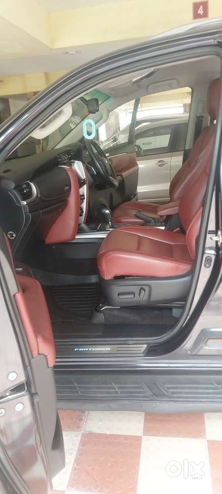 Toyota Fortuner 53900 Km Driven Showroom Condition