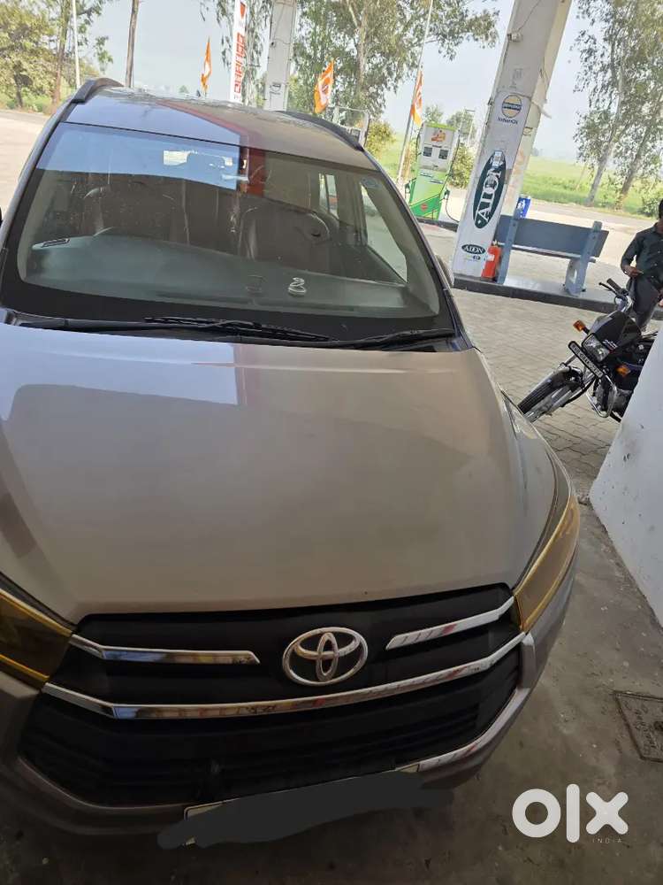 Toyota Innova Crysta