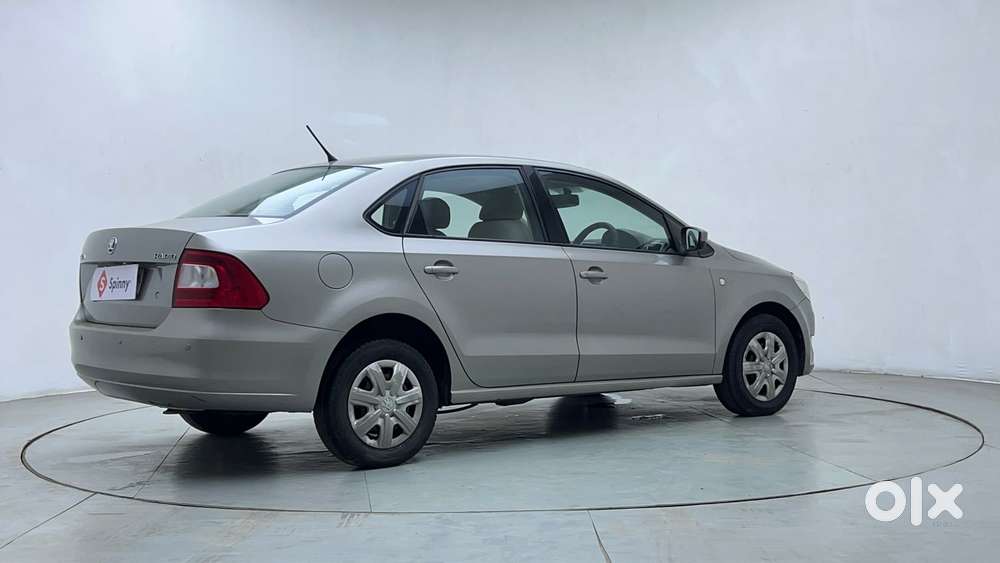 Skoda Rapid 1.6 Ambition Plus Mpi, 2014, Petrol