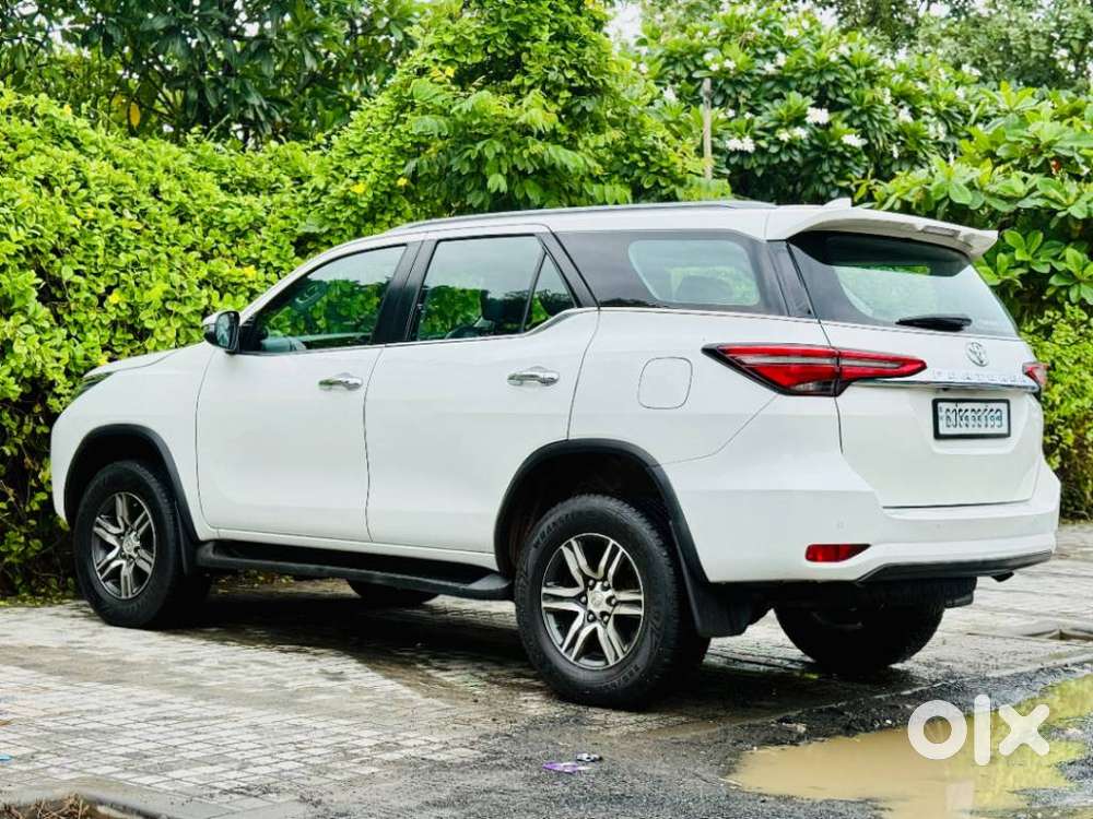 Toyota Fortuner 4x2 At 2.8 Diesel, 2021, Diesel