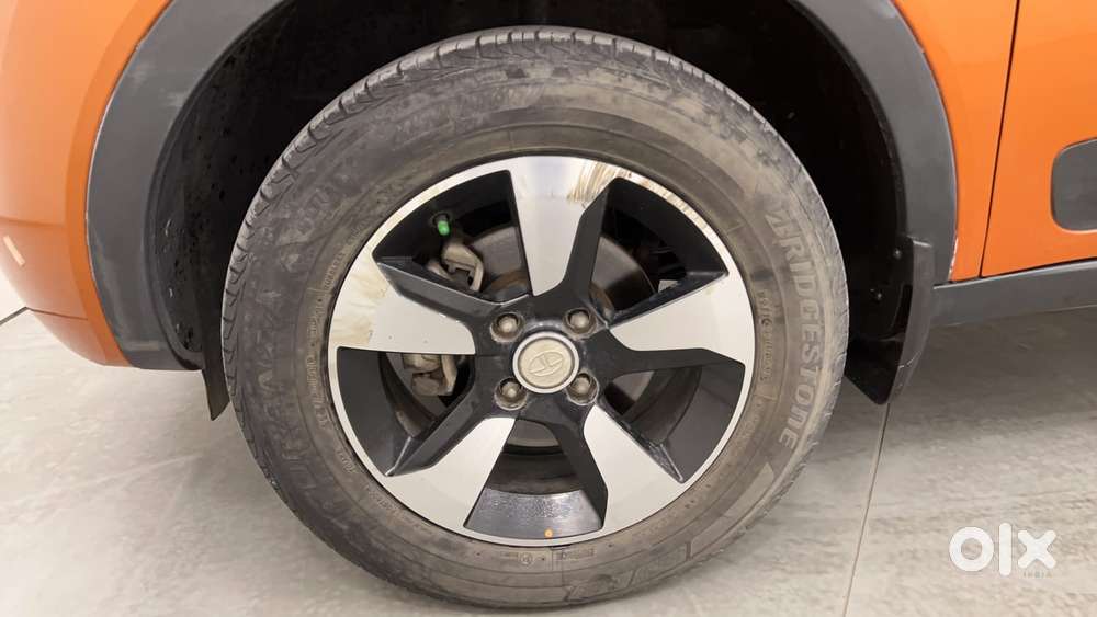 Tata Nexon 1.2 Revotron Xz Plus Dual Tone, 2019, Petrol
