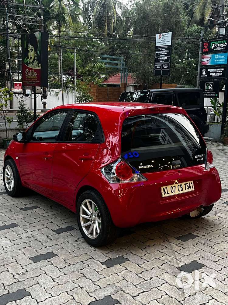 Honda Brio Exclusive Edition, 2014, Petrol