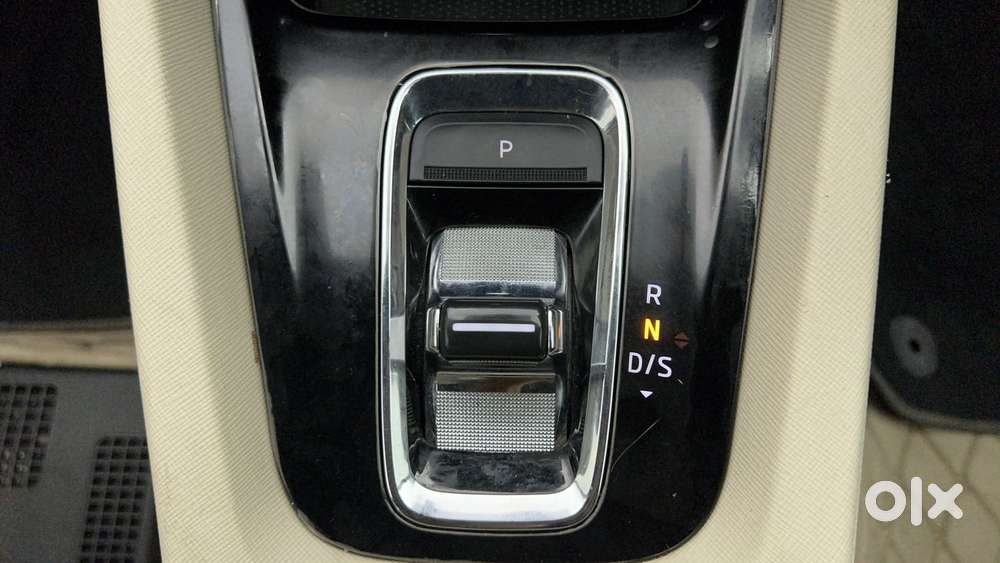 Skoda Octavia 2.0 L K Tsi At, 2021, Petrol