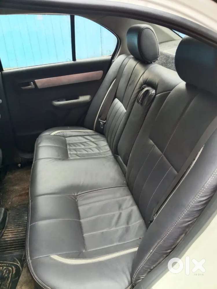 Maruti Suzuki Dzire 2010 Petrol 100000 Km Driven