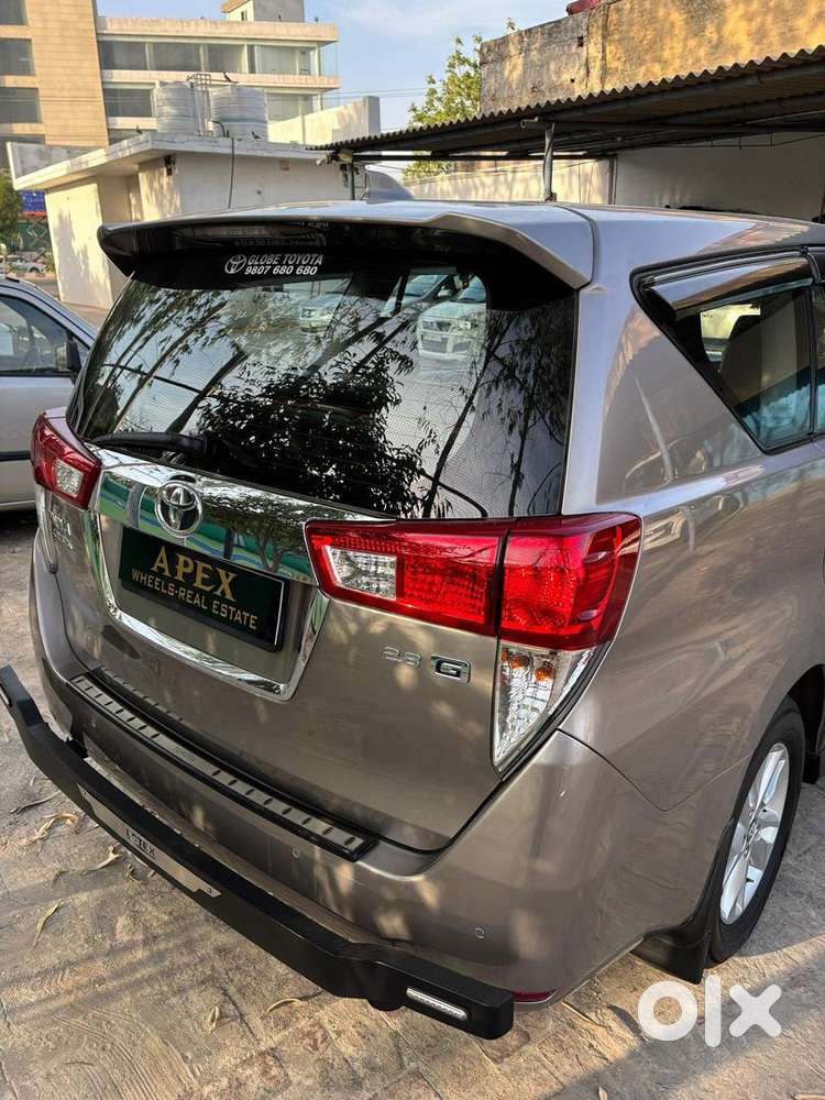 Toyota Innova Crysta 2019