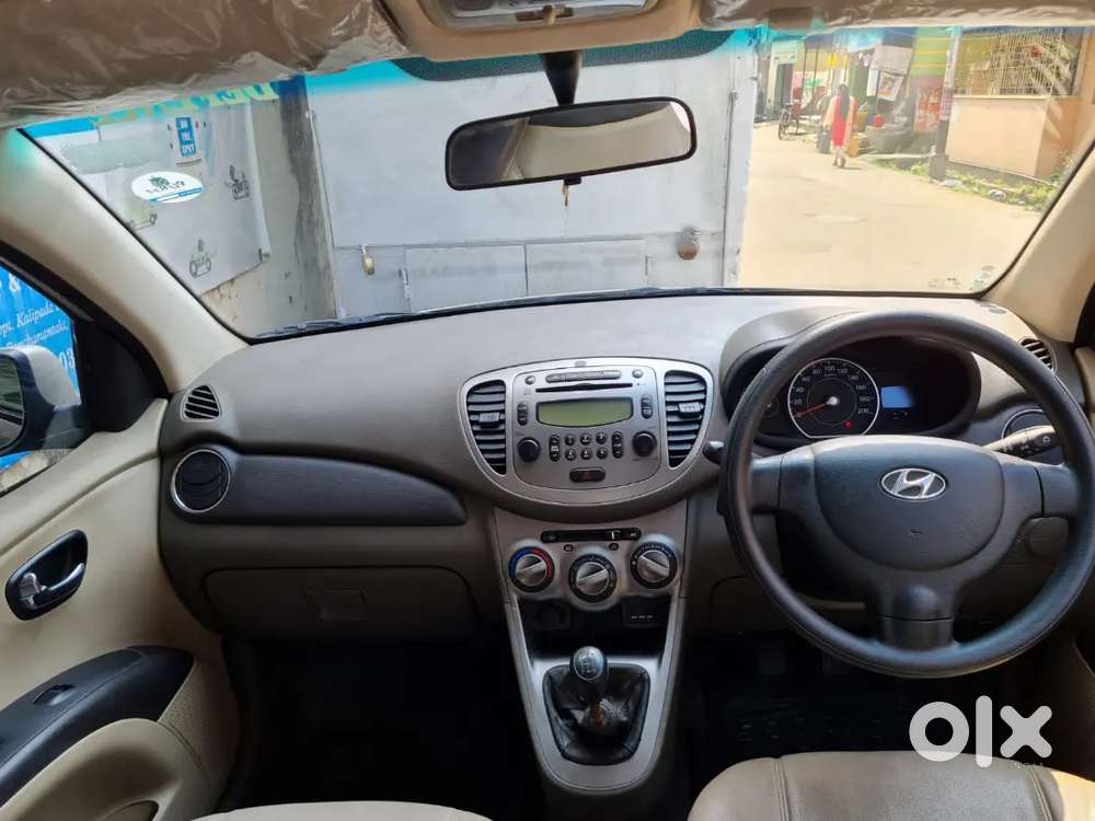 Hyundai I10 2012 Petrol 28900 Km Driven