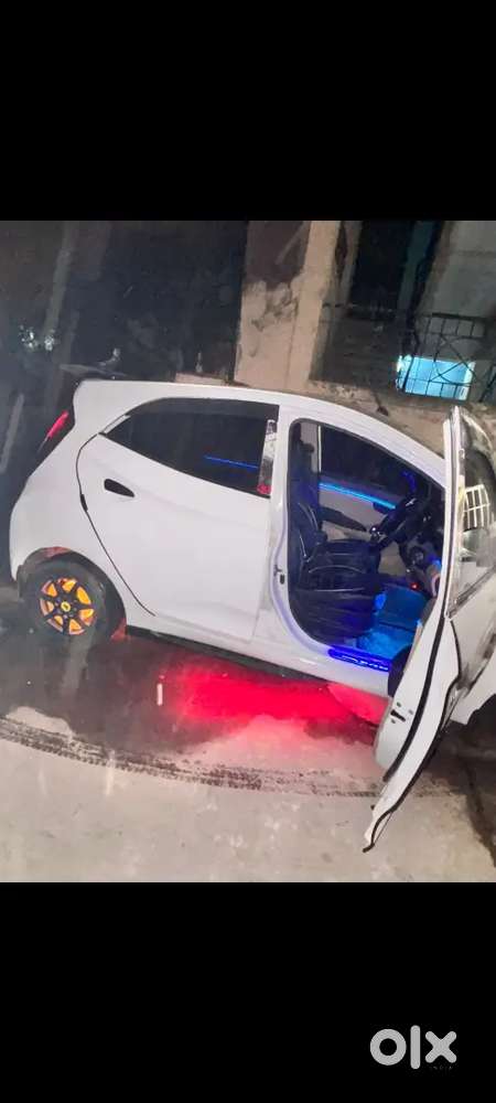 Hyundai Eon 2017 Cng & Hybrids 52000 Km Driven