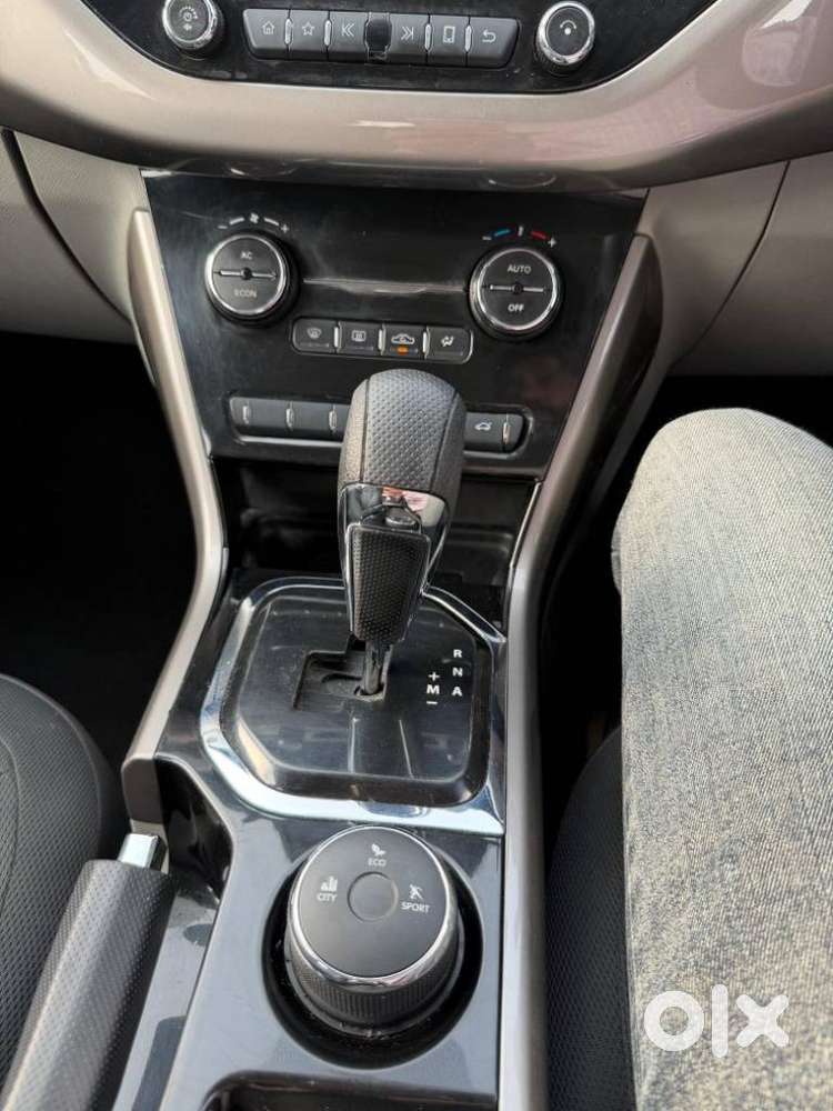 Tata Nexon 1.2 Revotron Xza Plus, 2018, Petrol