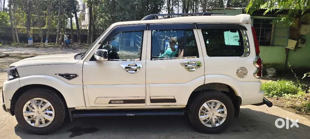 Mahindra Scorpio Mt 7str 2023