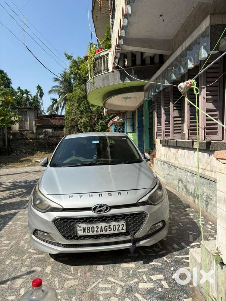 Hyundai I20 2015 Petrol 145000 Km Driven