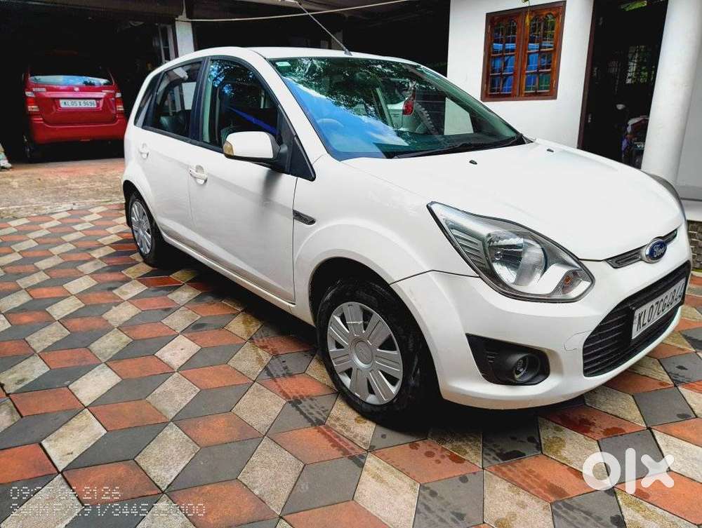 Ford Figo 1.2p Trend Mt, 2016, Petrol