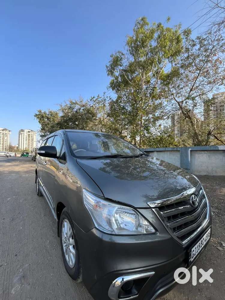 Toyota Innova 2014 Diesel Well Maintained