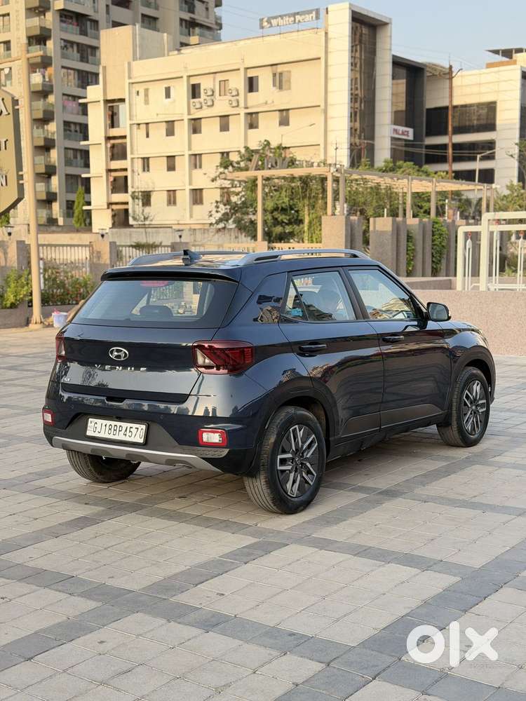 Hyundai Venue Sx Dual Tone Diesel, 2021, Diesel