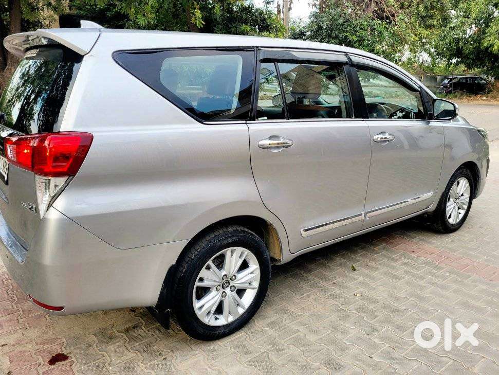 Toyota Innova Crysta 2.8 Z, 2018, Diesel