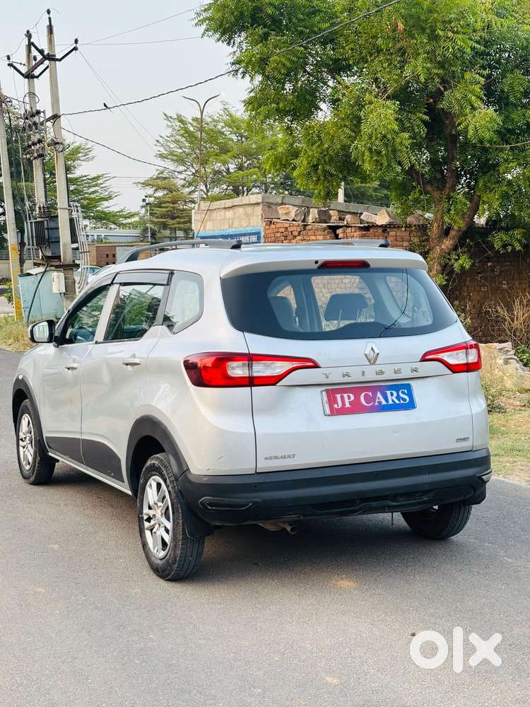 Renault Triber Rxt, 2021, Petrol