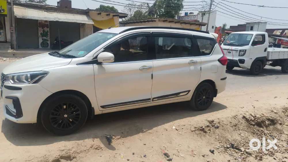 Maruti Suzuki Ertiga 2022 Cng & Hybrids 28500 Km Driven